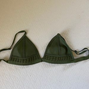 Triangl bikini top